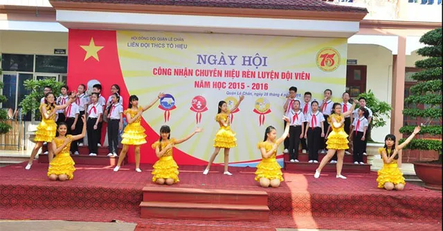 Bộ đề thi chuyên hiệu Nhà sử học nhỏ tuổi