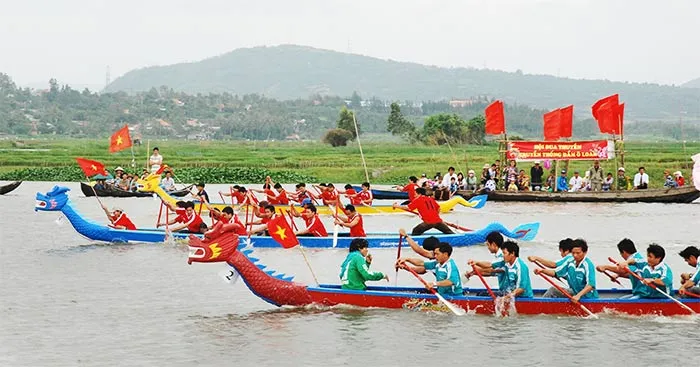 Tập làm văn lớp 4: Hãy giới thiệu một trò chơi hoặc một lễ hội ở quê em (13 mẫu)