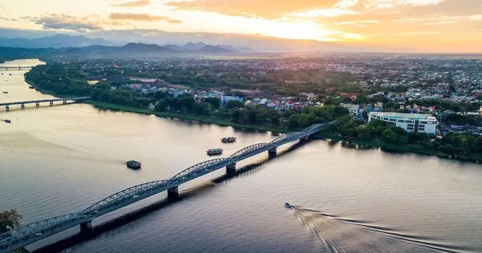 Văn mẫu lớp 7: Đoạn văn tóm tắt những hiểu biết của em về ca Huế (5 mẫu)