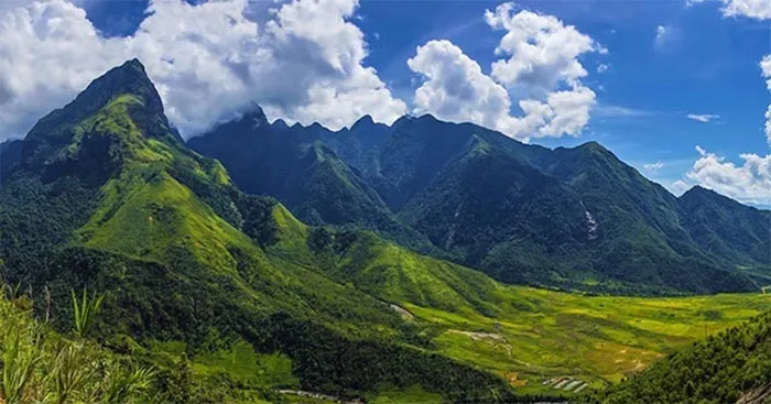 Lịch sử Địa lí lớp 4 Bài 1: Làm quen với phương tiện học tập môn Lịch sử và Địa lí