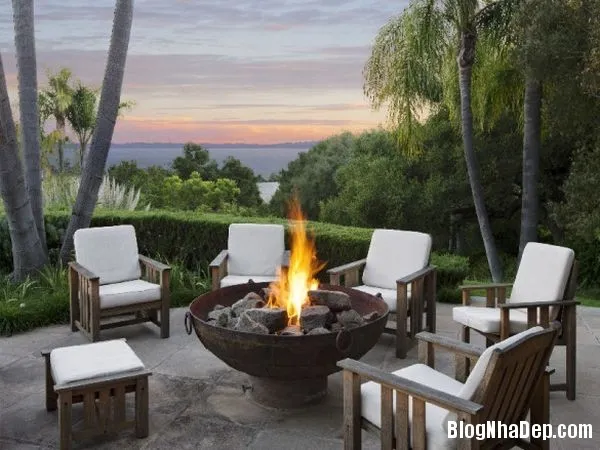 Ngôi nhà Santa Barbara rộng 5.400 mét vuông nằm tại California