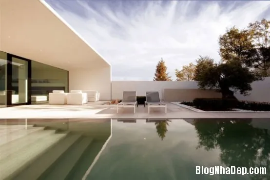 Ngôi nhà với kiến trúc minimalist xinh đẹp trên đảo Lido