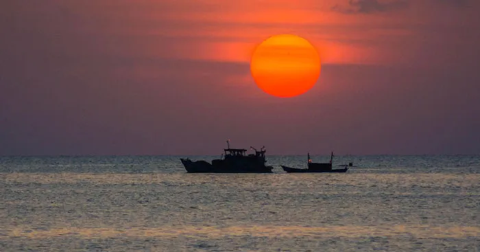 Văn mẫu lớp 7: Viết đoạn văn nêu cảm nhận về bài thơ Quê hương